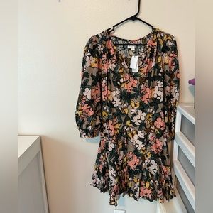 Velvet floral dress, NWT, tie at back